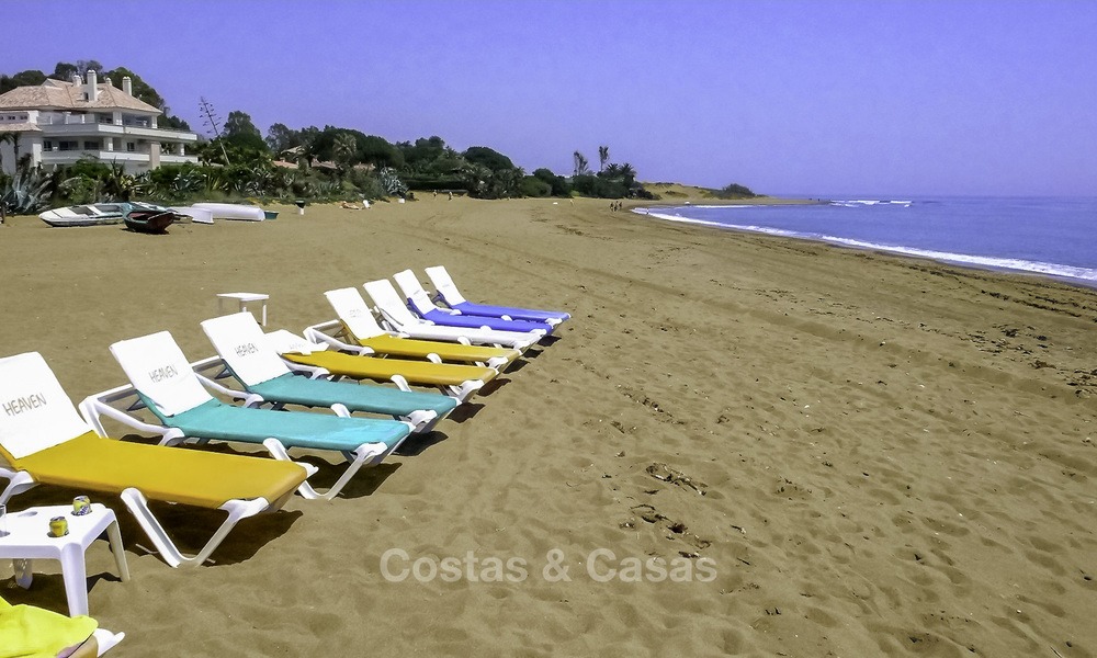 Appartements de luxe en première ligne de plage à vendre, Marbella - Estepona, Costa del Sol 13762