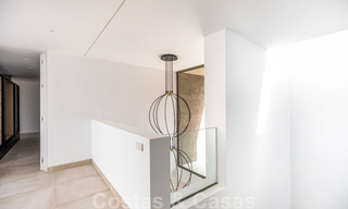 Villa de luxe neuve et ultra-moderne à vendre avec vue sur la mer à Marbella - Benahavis 35687 