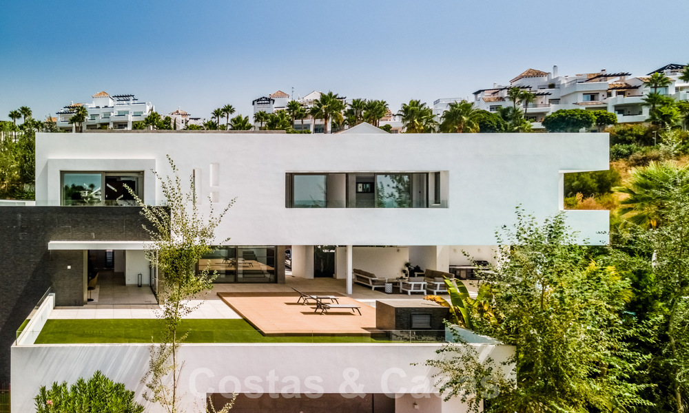 Villa de luxe neuve et ultra-moderne à vendre avec vue sur la mer à Marbella - Benahavis 35691