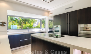 Villa moderne avec vue panoramique sur le golf et la mer à vendre à Los Flamingos Golf à Marbella - Benahavis 26023 