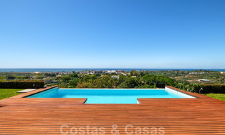 Villa moderne avec vue panoramique sur le golf et la mer à vendre à Los Flamingos Golf à Marbella - Benahavis 26062 
