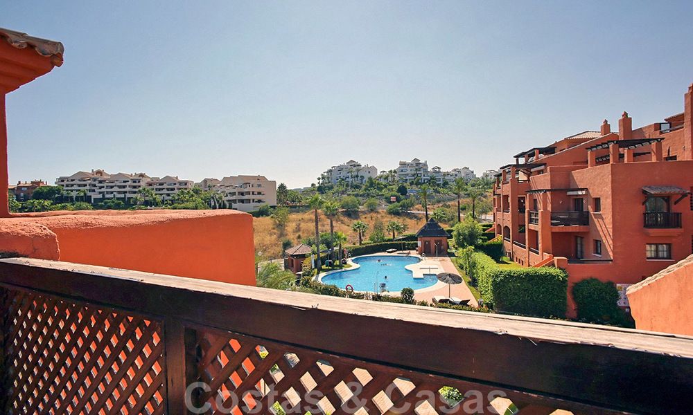 Spacieux appartement penthouse à vendre, avec vue panoramique à Marbella - Benahavis 26206