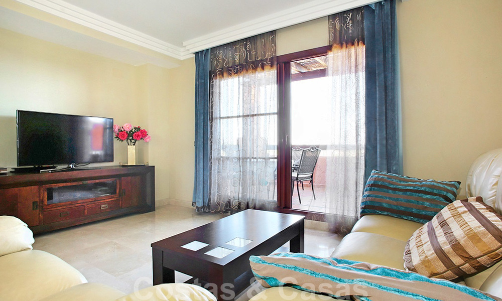 Spacieux appartement penthouse à vendre, avec vue panoramique à Marbella - Benahavis 26211