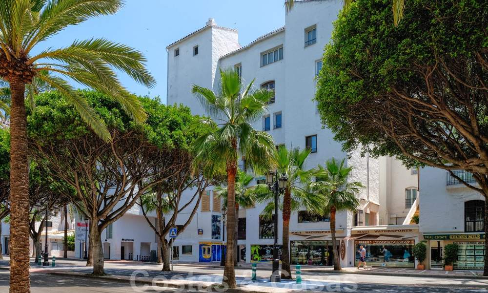 Appartement de luxe moderne entièrement rénové à vendre dans la marina de Puerto Banus, Marbella 26219