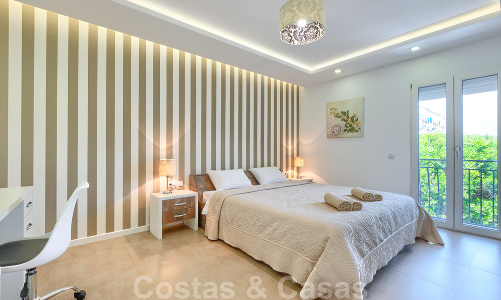 Appartement de luxe moderne entièrement rénové à vendre dans la marina de Puerto Banus, Marbella 26229