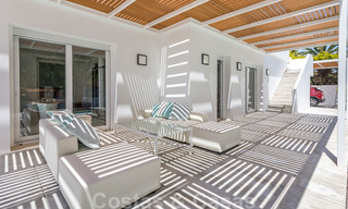 Première ligne de golf et à deux pas de la plage, villa de designer à vendre dans la chic Baja Guadalmina à Marbella 26312 