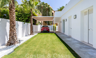 Première ligne de golf et à deux pas de la plage, villa de designer à vendre dans la chic Baja Guadalmina à Marbella 26319 