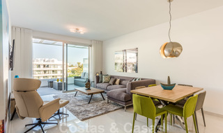 Appartement moderne de type penthouse en vente sur le New Golden Mile, entre Marbella et Estepona, à proximité des supermarchés et de la plage 26365 