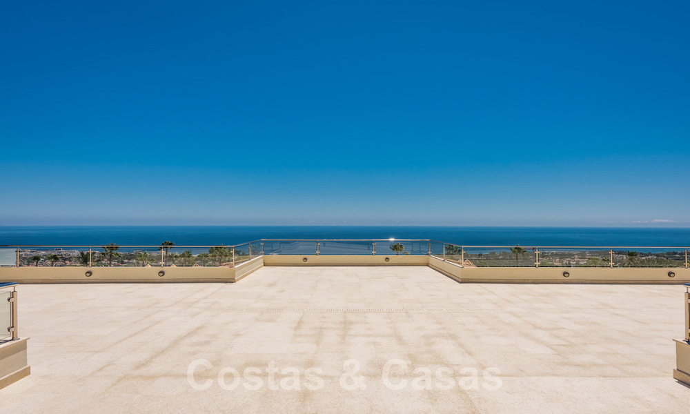 Villa de luxe avec vue panoramique sur la mer à vendre à Sierra Blanca, Marbella 26421