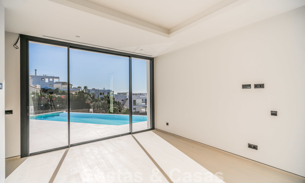 Villa de luxe moderne toute neuve à vendre à Nueva Andalucia, Marbella 26431