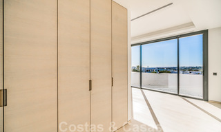 Villa de luxe moderne toute neuve à vendre à Nueva Andalucia, Marbella 26437 
