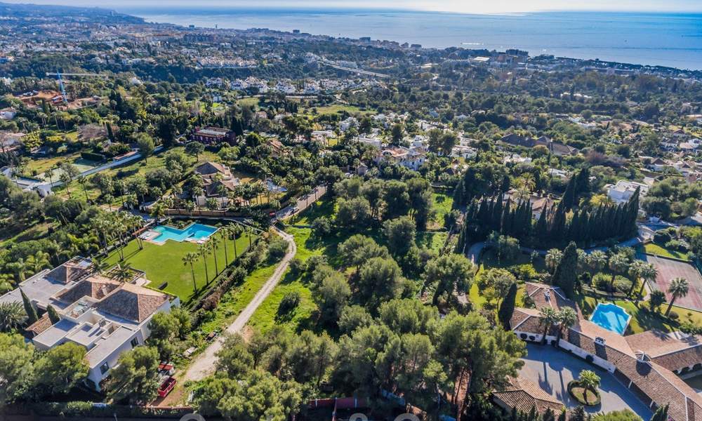 Terrain à bâtir en vente à Sierra Blanca, avec vue panoramique sur la mer, dans l'une des zones les plus exclusives de Marbella 26455