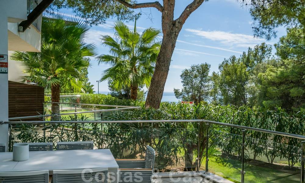 Villa moderne jumelée à vendre dans la Sierra Blanca, Marbella. La maison la moins chère de ce complexe. 26461