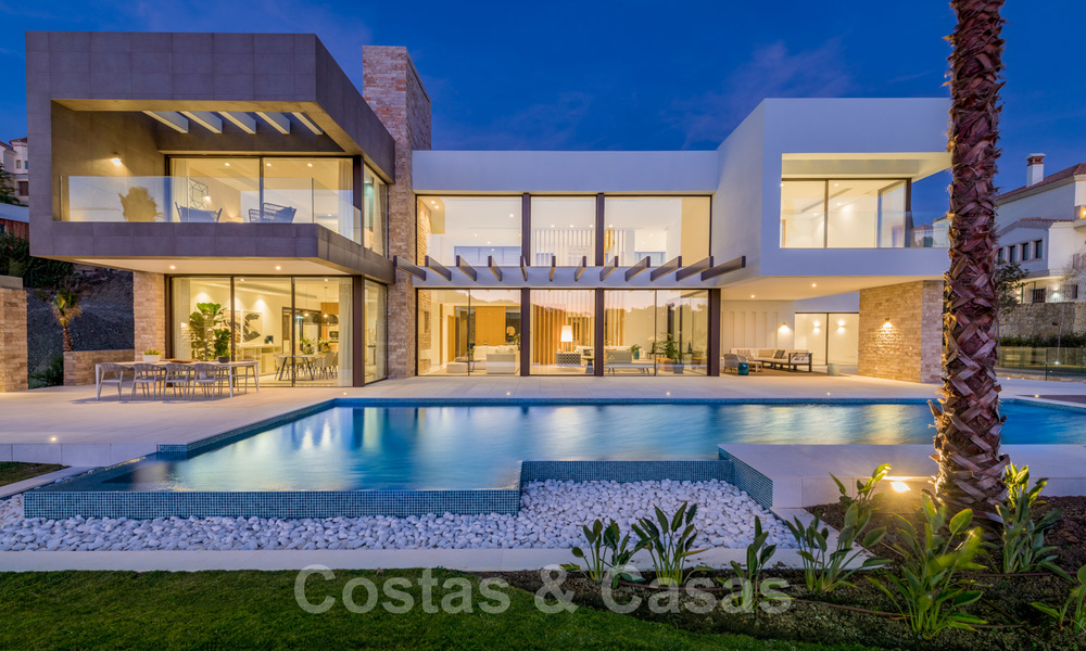 Villa moderne de luxe neuve avec vue imprenable sur le golf à vendre à Benahavis - Marbella 26594