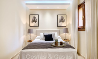 Appartement de luxe à vendre avec vue sur le jardin et la mer dans un complexe en première ligne de plage, sur le New Golden Mile entre Marbella et Estepona 26868 