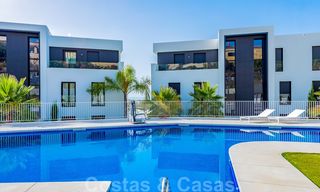 Prix fortement réduit. Spacieux appartement moderne de luxe à vendre avec vue sur la mer et prêt à emménager, Nueva Andalucia, Marbella 26877 