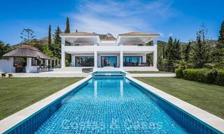 Villa de luxe rénovée à vendre dans un style méditerranéen moderne dans l'exclusive Cascada de Camojan sur le Golden Mile à Marbella 27064 