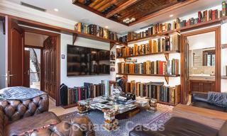 Villa de luxe rénovée à vendre dans un style méditerranéen moderne dans l'exclusive Cascada de Camojan sur le Golden Mile à Marbella 27065 