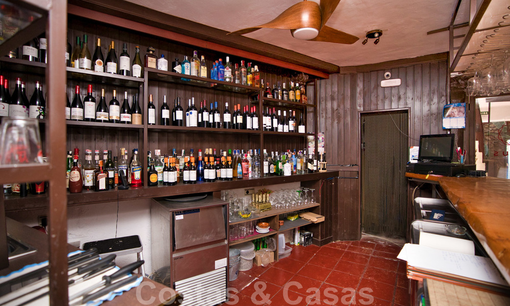 Bar - Restaurant en vente dans le centre historique de Marbella. Ouvert aux offres! 27088