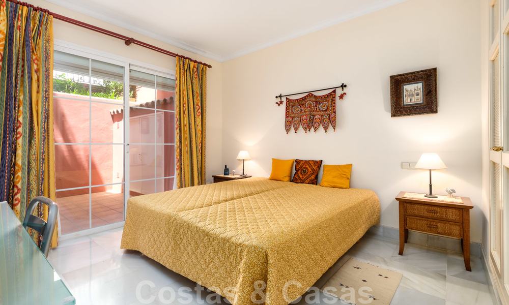 Appartement spacieux avec une grande terrasse et un jardin privé avec vue panoramique sur la côte et la mer à Benahavis - Marbella 27113