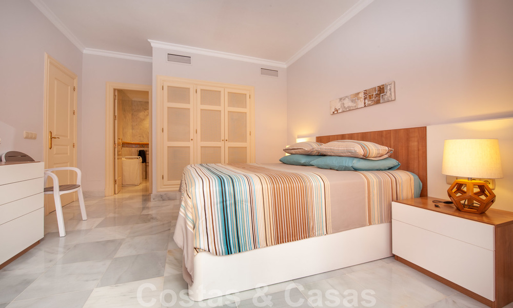 Prêt à emménager, appartement spacieux avec vue panoramique sur la côte et la mer Méditerranée à Benahavis - Marbella 27345