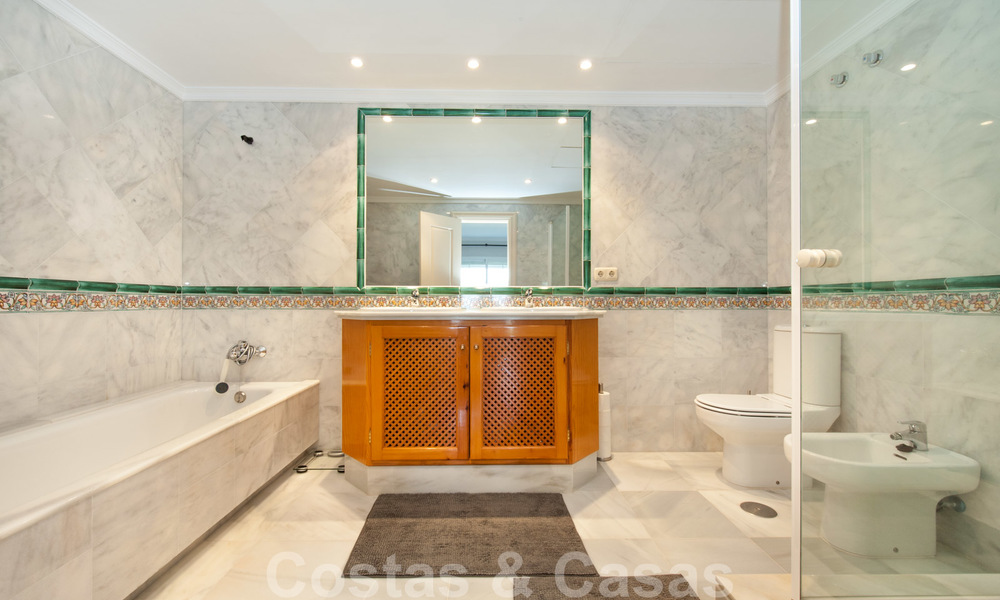 Prêt à emménager, appartement spacieux avec vue panoramique sur la côte et la mer Méditerranée à Benahavis - Marbella 27354