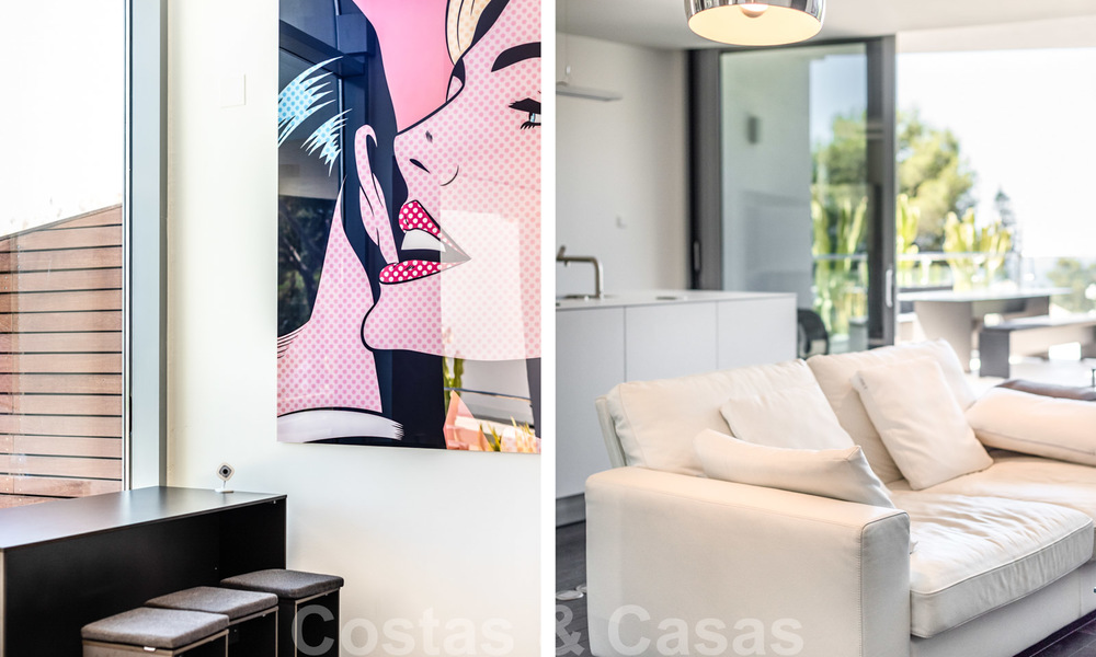 Maison d'angle moderne et luxueuse avec vue sur la mer à vendre dans l'exclusive Sierra Blanca, Marbella 27152