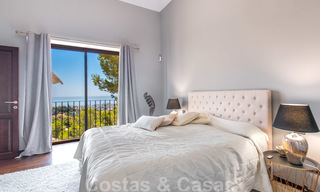 Villa classique méditerranéenne, rénovée, à vendre avec une vue imprenable sur la mer dans un espace vert adjacent au centre de Marbella 27164 