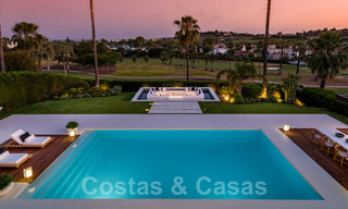 Villa spectaculaire de design moderne à vendre, en première ligne de golf à Nueva Andalucia, Marbella 27253 
