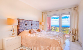 Appartement penthouse de luxe avec vue panoramique sur toute la côte à vendre, à proximité des commodités et du golf, Benahavis - Marbella 27514 