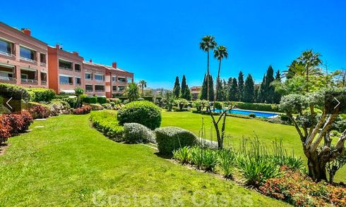 Appartement penthouse de 5 chambres à coucher en vente sur le Golden Mile, à quelques pas de la plage et de la ville de Marbella 27665