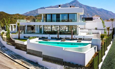 Exquise villa moderne avec de magnifiques vues sur la mer à vendre, Nueva Andalucia, Marbella 28076