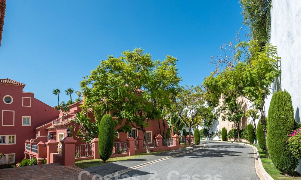 Prêt à emménager, appartement spacieux avec vue panoramique sur la côte et la mer à Benahavis - Marbella 28487