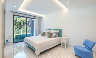 Revente privée. Appartement ultra-Deluxe d'Avant Garde en bord de mer à vendre dans un complexe exclusif sur le New Golden Mile, Marbella - Estepona 28688 