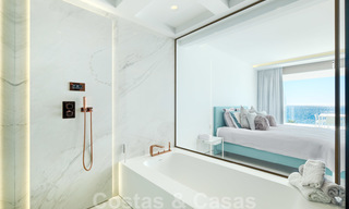 Revente privée. Appartement ultra-Deluxe d'Avant Garde en bord de mer à vendre dans un complexe exclusif sur le New Golden Mile, Marbella - Estepona 28707 