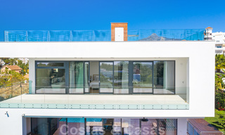 A vendre, villa moderne prête à emménager, à proximité de Puerto Banus à Nueva Andalucia, Marbella 28644 