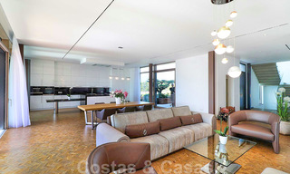 A vendre, villa moderne prête à emménager, à proximité de Puerto Banus à Nueva Andalucia, Marbella 28652 