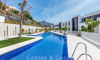 Spacieux appartement de luxe moderne de 3 chambres à coucher à vendre avec vue sur la mer et prêt à emménager, Nueva Andalucia, Marbella 28917 