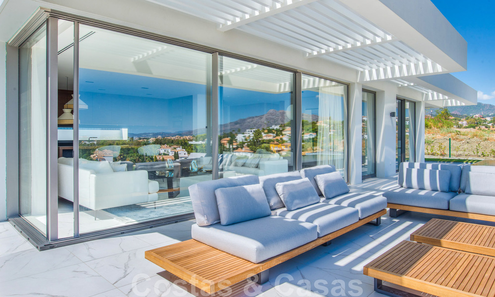 Spacieux appartement de luxe moderne à vendre avec piscine privée dans une résidence sécurisée à Benahavis - Marbella 29076