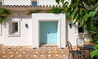 A vendre, villa en première ligne du golf, rénovée avec goût dans un quartier recherché et calme - Guadalmina - Marbella 29228 