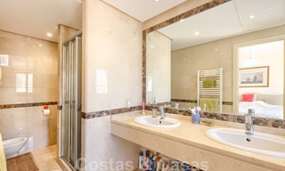 Belle maison de ville à vendre avec 3 chambres à proximité des commodités et de Puerto Banus à Nueva Andalucia, Marbella 29286 