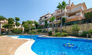 Belle maison de ville à vendre avec 3 chambres à proximité des commodités et de Puerto Banus à Nueva Andalucia, Marbella 29302 