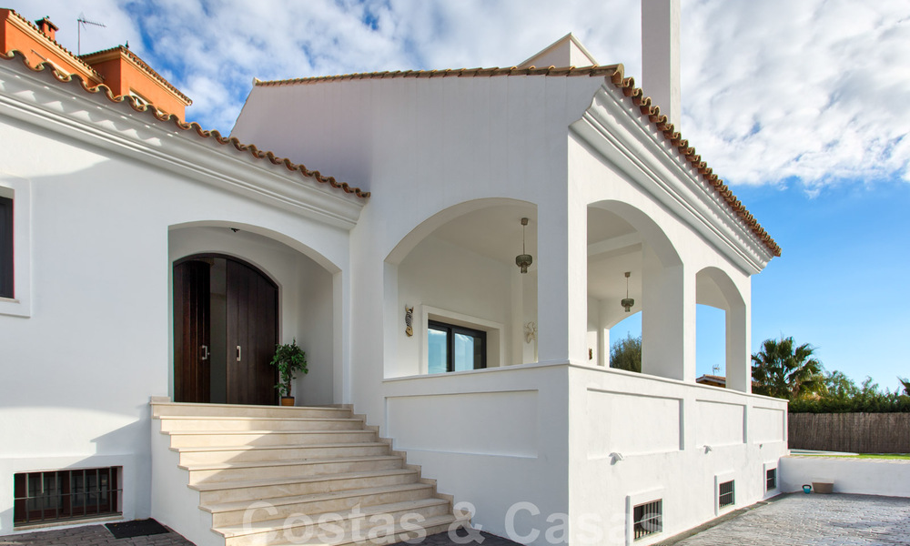 A vendre, villa rénovée de style contemporain sur le New Golden Mile, Marbella - Estepona 29362