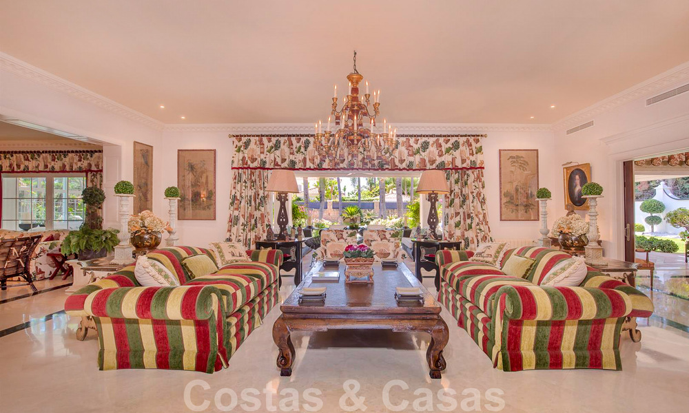 Spectaculaire et élégant manoir en vente dans l'ouest de Marbella, près de la plage 29391