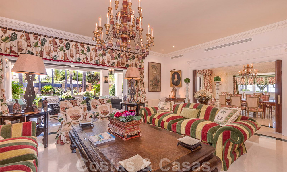 Spectaculaire et élégant manoir en vente dans l'ouest de Marbella, près de la plage 29392