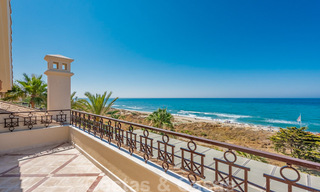 Penthouse exclusif de première ligne de plage à vendre à Los Monteros, Marbella 29579 