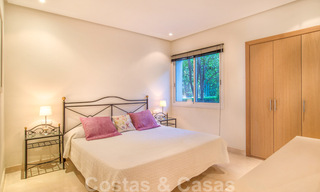 Spacieux, luxueux appartement de coin à vendre dans un complexe de plage en première ligne, à proximité du centre d'Estepona 29671 