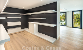 Spacieuse villa moderne de luxe près de la mer et un terrain de golf à vendre à Marbella - Estepona 30169 