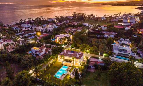 Spacieuse villa moderne de luxe près de la mer et un terrain de golf à vendre à Marbella - Estepona 30179