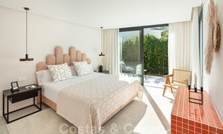 Villa en première ligne de golf élégamment rénovée au cœur de la Golf Valley à Nueva Andalucia, Marbella 30020 